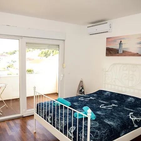 Apartment Sea Breeze 110m2 Family Near Sibenik Zaboric