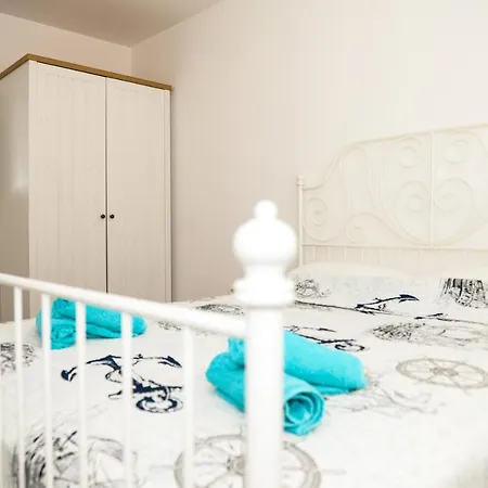 Apartment Sea Breeze 110m2 Family Near Sibenik Zaboric