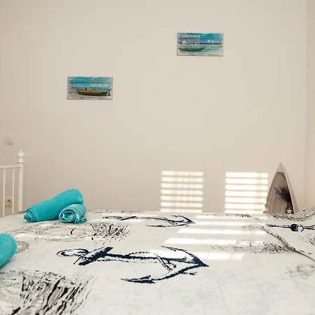 Sea Breeze 110m2 Family Near Sibenik